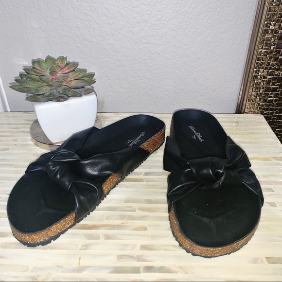 🖤 Sz 9 “Junie” Slides NWOT Black Sandals - Picture 3 of 5